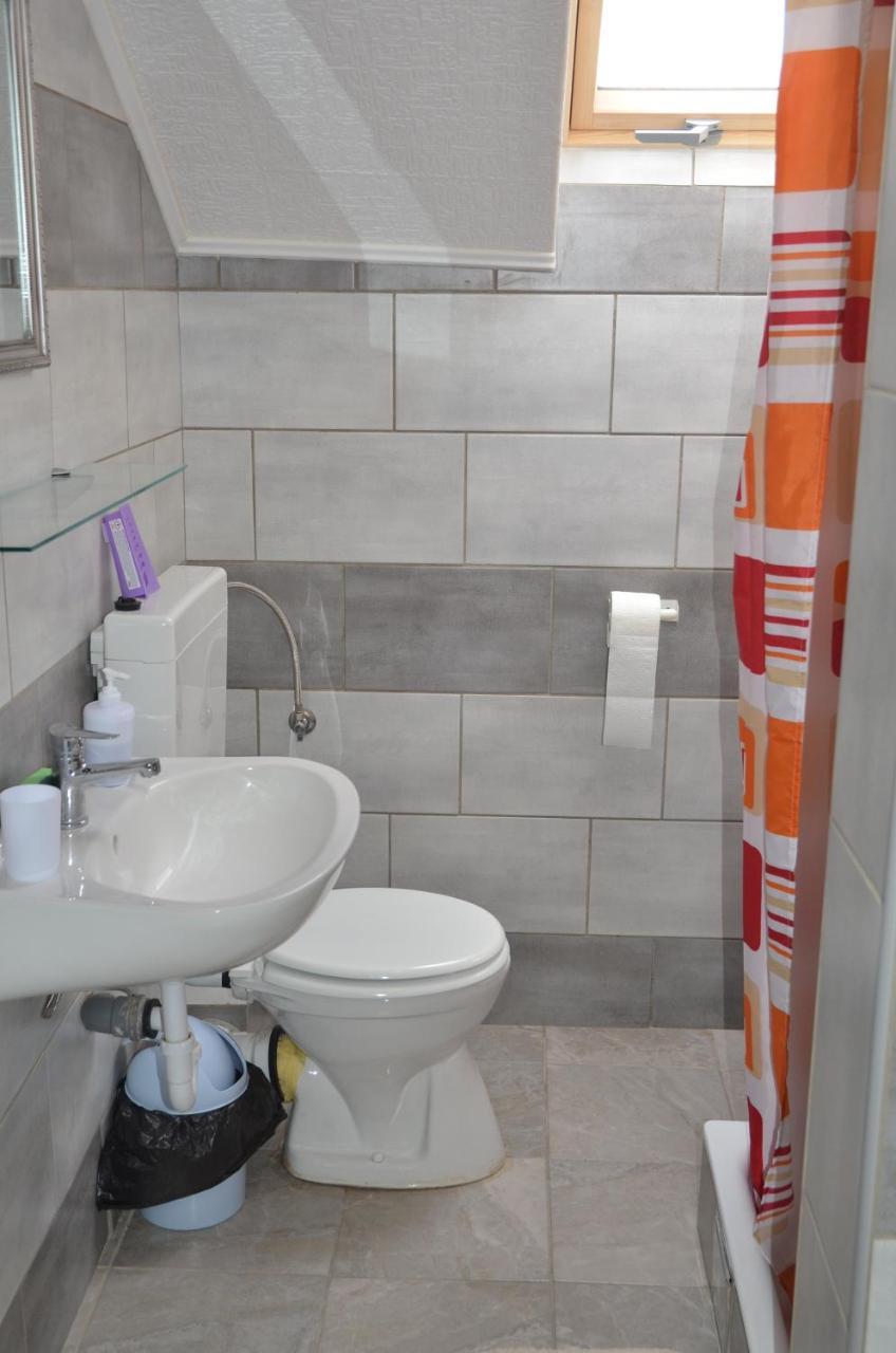 Rooms Mila Rezovac Kültér fotó