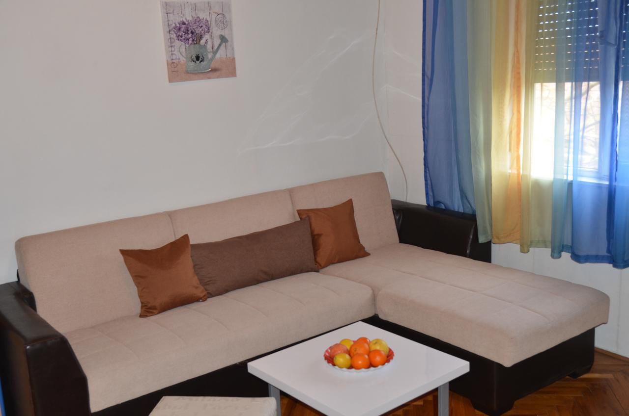 Rooms Mila Rezovac Kültér fotó
